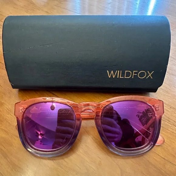 WILDFOX Gradient Blue Green Round Sunglasses with Burgundy Lenses + WILDFOX Case Wildfox | Accessories | Wildfox Blue Gradient Sunglasses  main image 2
